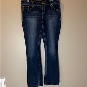 Maurices jeans size 9/10 regular